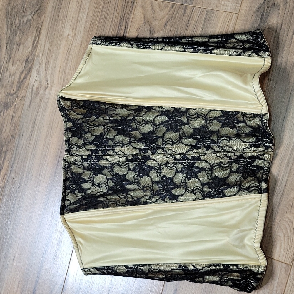 Cacique Yellow and Black Bustier Corset